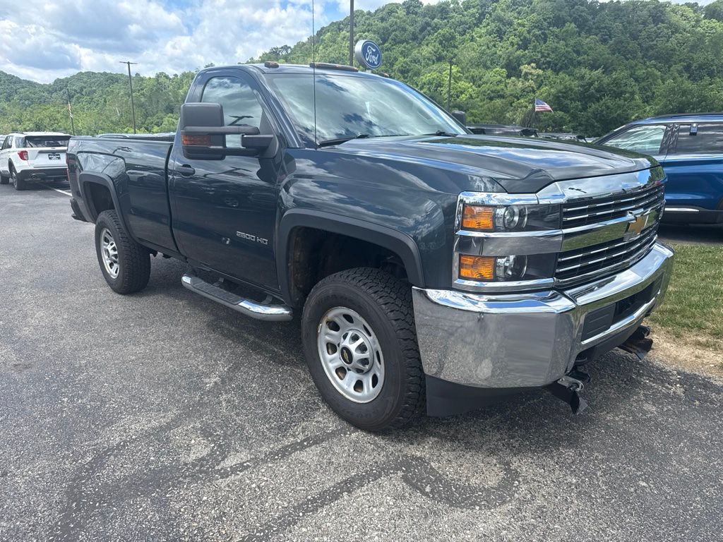 chevrolet silverado 2500hd 2017 1GC0KUEGXHZ229025 image chevrolet silverado 2500hd 2017 1GC0KUEGXHZ229025 image
